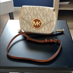Michael Kors purse